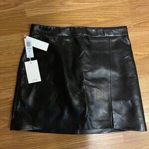 Aritzia Patio Mini Skirt Vegan Leather Black Size 12